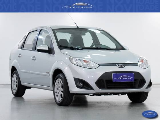 FORD FIESTA 1.6 MPI SEDAN 8V FLEX 4P MANUAL FORD FIESTA 1.6 MPI SEDAN 8V FLEX 4P MANUAL